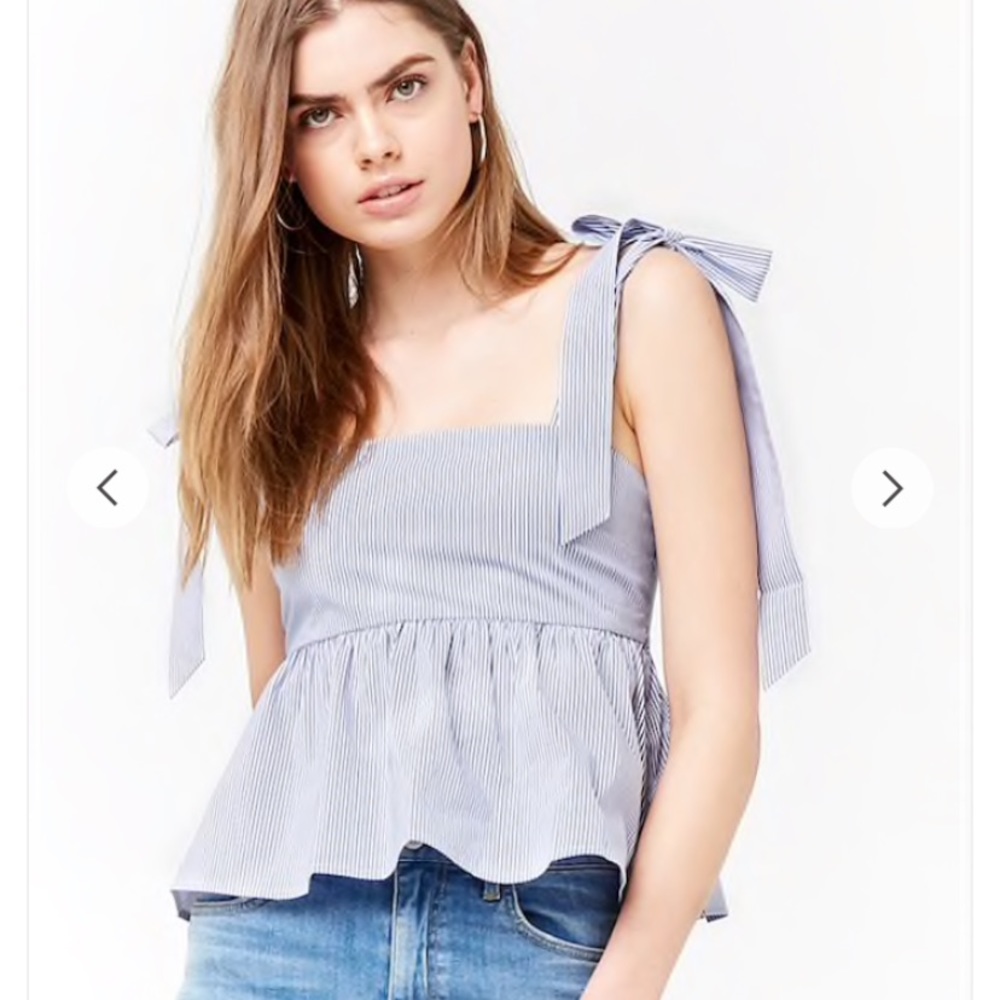 Forever 21 blouse With bows!